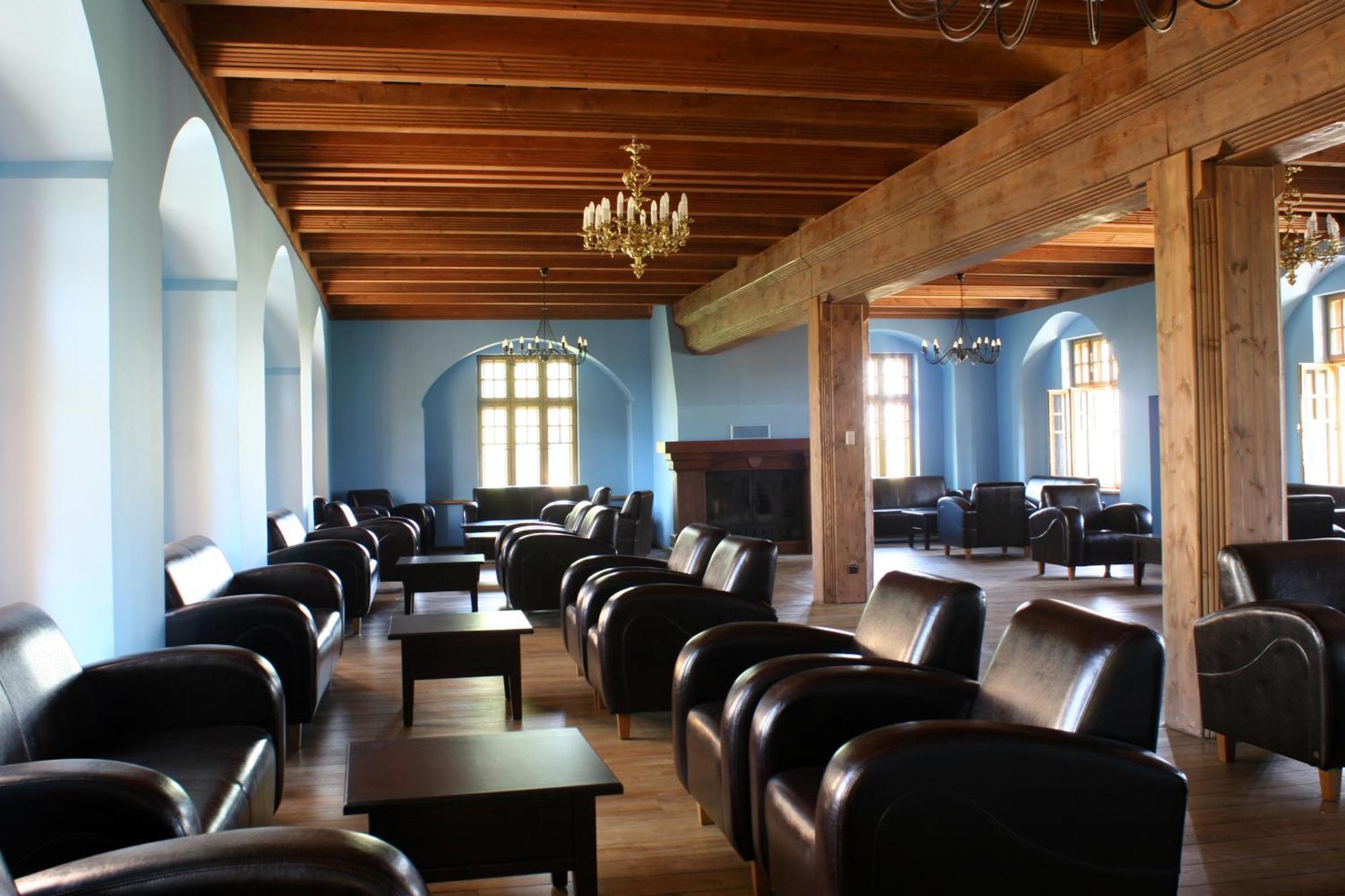 Klasztor Cedynia Hotel Esterno foto